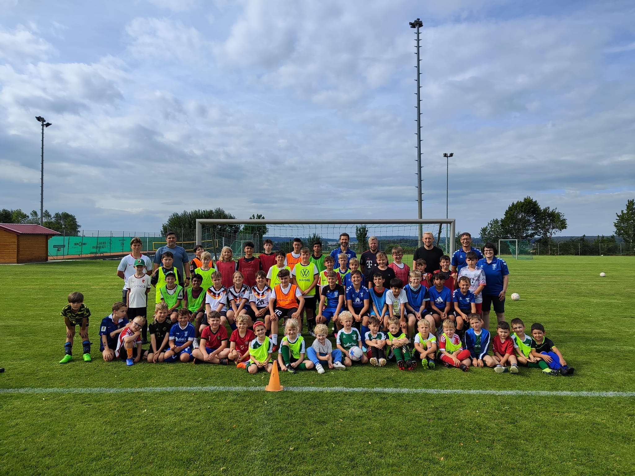 Kicken statt Training – Spontanes Funino-Turnier der TSV-Jugend